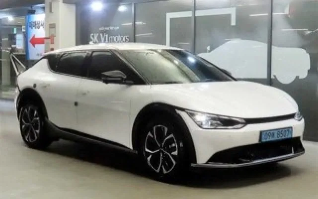인천준중형중고차 EV6 롱레인지 AWD 매물 사진 9 - 2023/04 123,400km