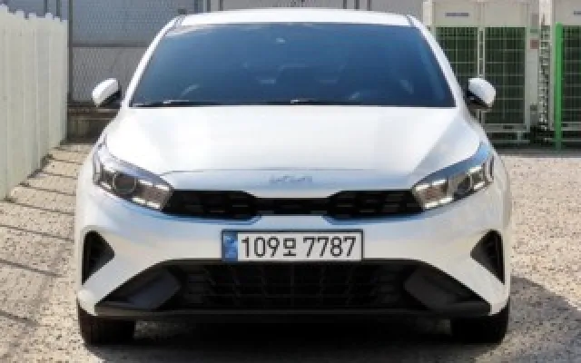 인천준중형중고차 더뉴 K3 2세대 1.6 가솔린 프레스티지 매물 사진 8 - 2023/10 61,839km
